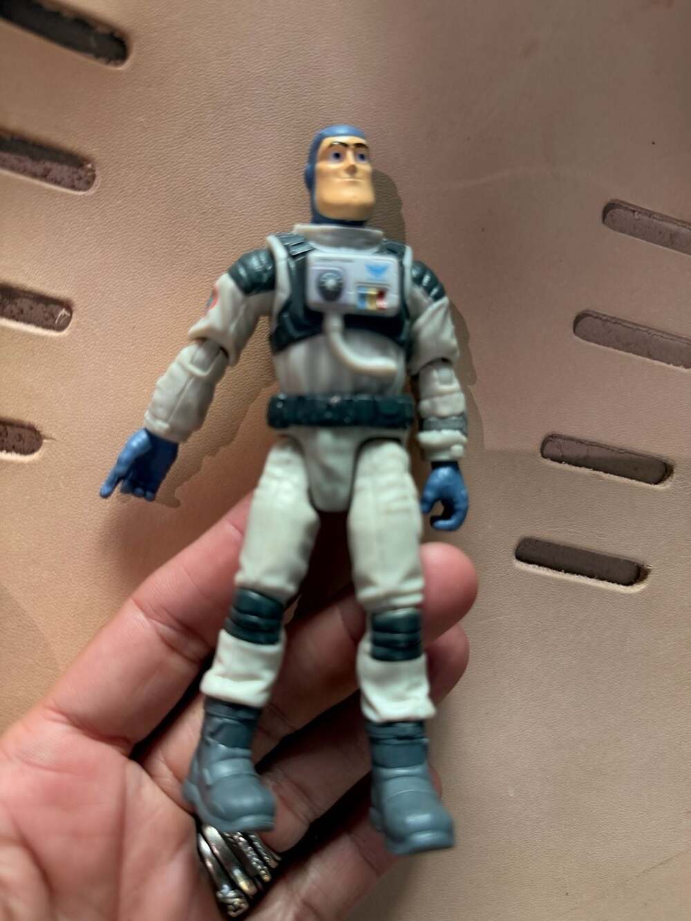 Disney Pixar Buzz Lightyear 5” Action Figure Buzz  2021
